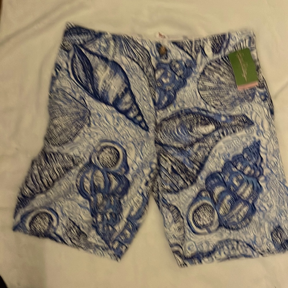 Men’s Lilly Pulitzer shorts